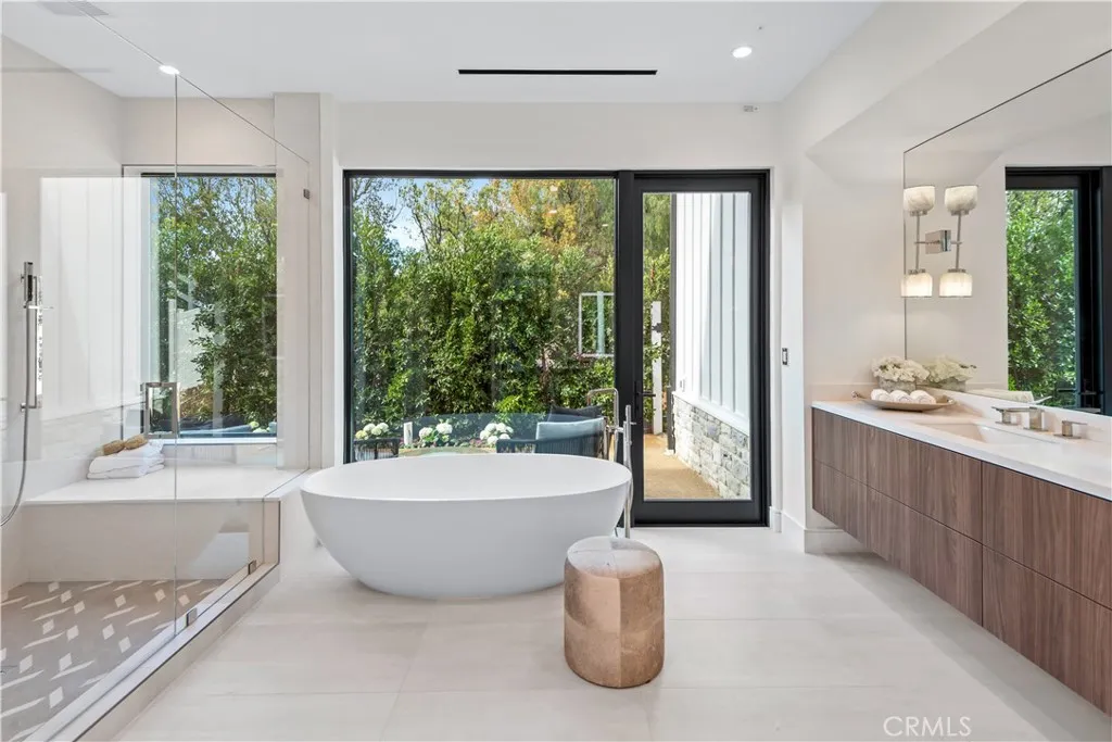 25057 Lewis And Clark Road, Hidden Hills, California 91302 home-pic-21